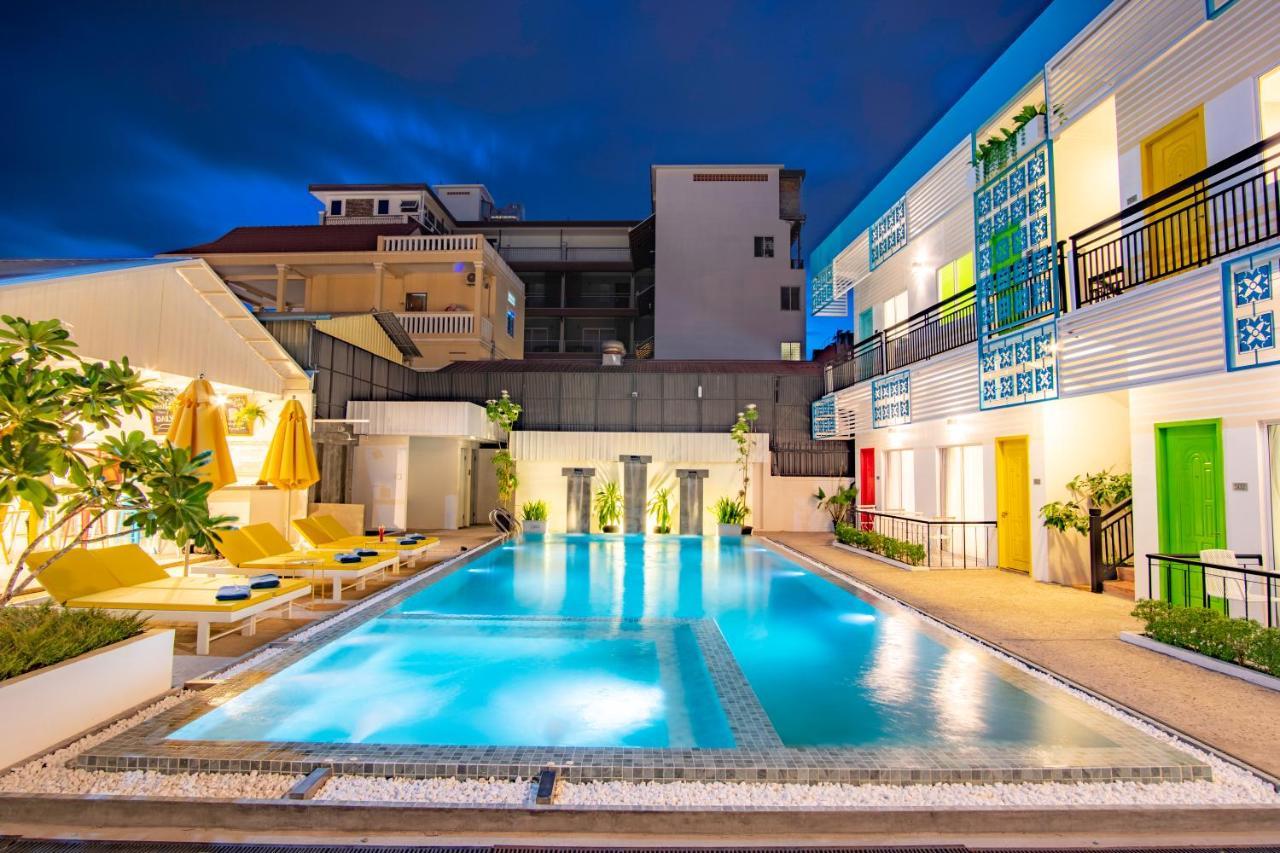 Glow Inn Siem Reap Exteriör bild